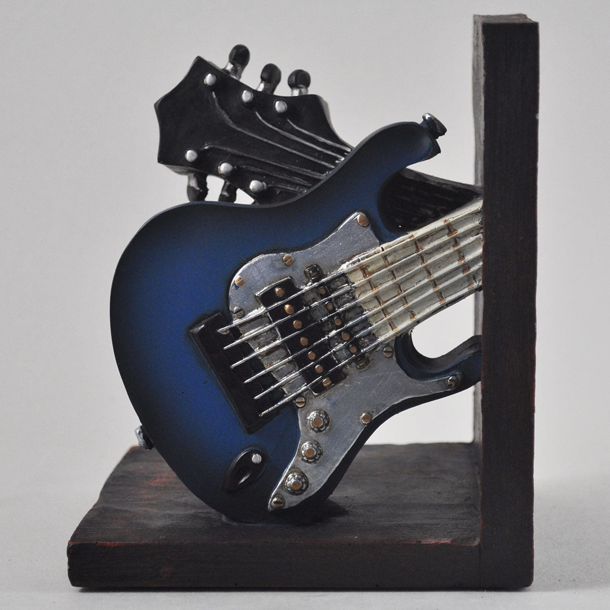 Guitar Bookends