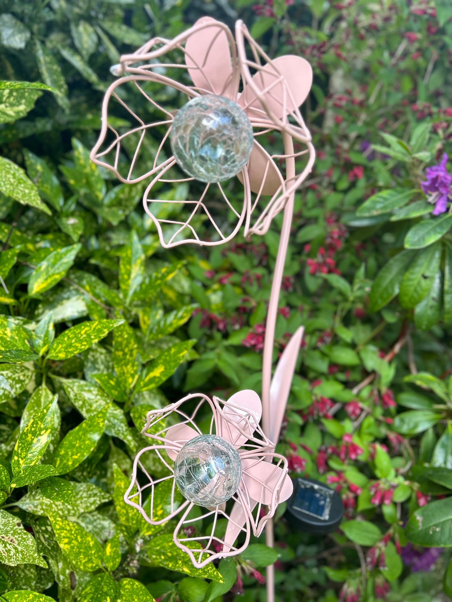 Pink Solar LED Flower Metal Garden Stake