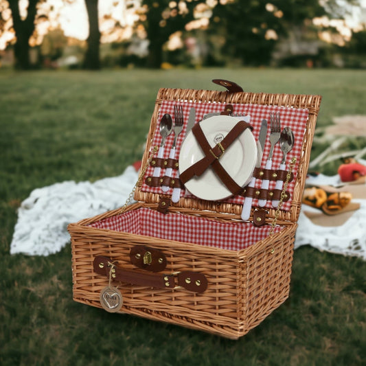 Red Wicker Fitted 4 Piece Picnic Set