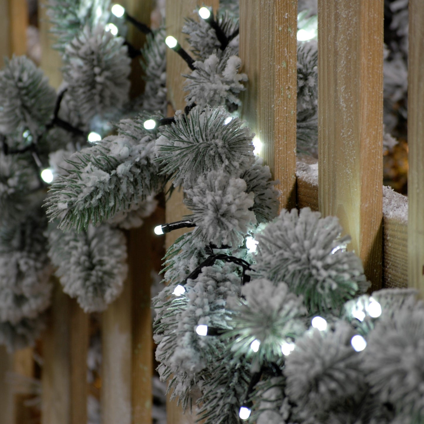 Festive 520 White Glow Worm Lights