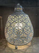 Load image into Gallery viewer, Salima Lamp
