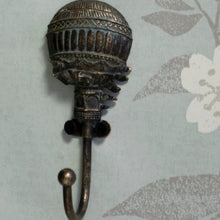 Load image into Gallery viewer, Vintage Style Balloon Coat Hook
