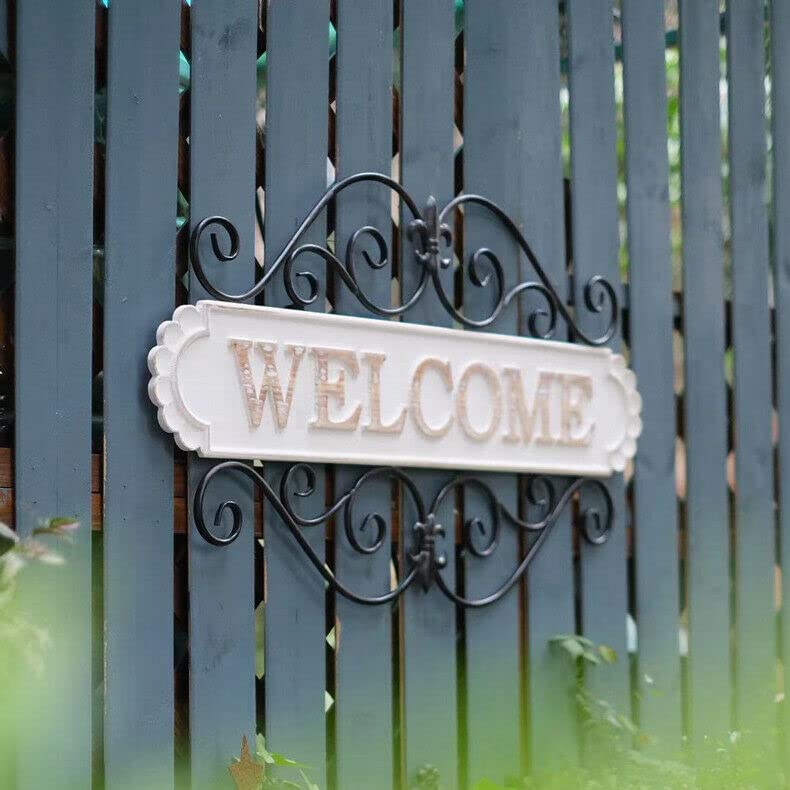 Metal and Wood 'Welcome' Wall Sign
