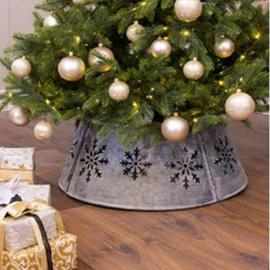 Metal Snowflake Cut Out Tree Skirt 71cm