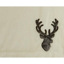 Load image into Gallery viewer, Faux Fur Stag Head Cream Throw
