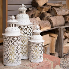 Load image into Gallery viewer, Nettuno Vintage Style Rustic Lanterns Set Of 3
