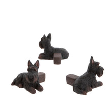 Load image into Gallery viewer, Set of 3 Scottie Dog Plant Pot Stands
