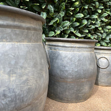 Load image into Gallery viewer, Set of 3 Ollam Plant Pots
